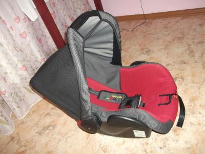 Лот: 3488899. Фото: 1. Автолюлька Liko Baby в ОТ, 0-13. Детские автокресла