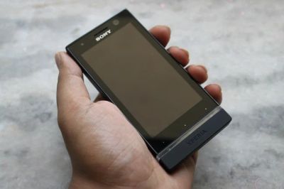 Лот: 4578338. Фото: 1. Продам/Обменяю Sony Xperia U. Смартфоны