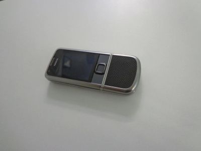 Лот: 4563653. Фото: 1. nokia 8800 arte carbone, перевыставлен. Кнопочные мобильные телефоны