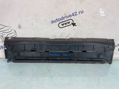 Лот: 23503786. Фото: 1. Дефлектор радиатора Volkswagen... Двигатель и элементы двигателя