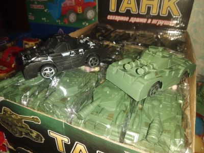 Лот: 17371854. Фото: 1. Игрушка Танк. Машины и техника