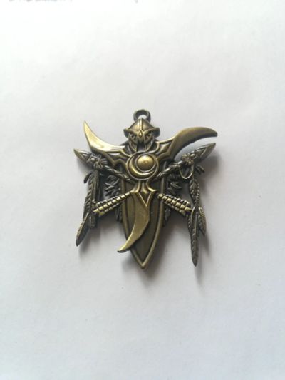 Лот: 17378387. Фото: 1. Медальон World of Warcraft. Настольные игры, карты