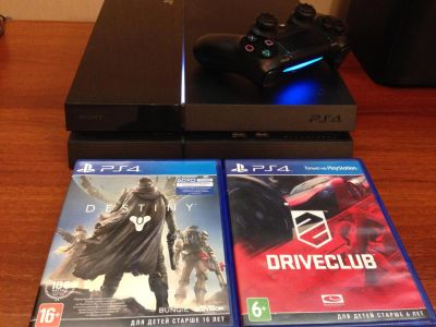 Лот: 6958276. Фото: 1. PlayStation 4 (две игры + аккаунт... Игровые приставки, консоли