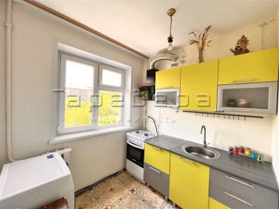 Лот: 20531137. Фото: 1. 2-комнатная квартира на ул. Тотмина... Квартиры, студии