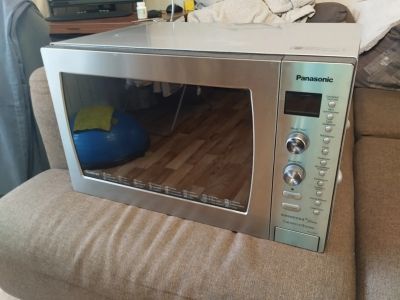 Лот: 23699963. Фото: 1. Panasonic dimension 4. Микроволновки, мини-печи