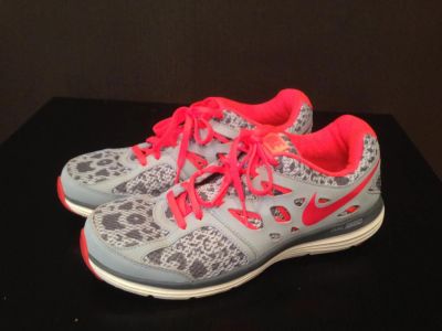 Лот: 8310277. Фото: 1. Кроссовки Nike dual fusion. Кеды, кроссовки, слипоны