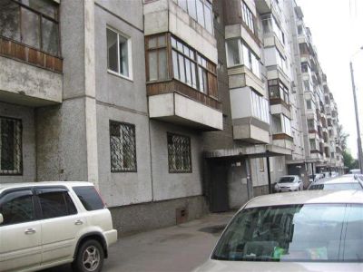 Лот: 3954159. Фото: 1. Продам 4 комн. Конституции 27. Квартиры, студии