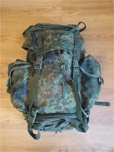 Лот: 8999362. Фото: 1. Рюкзак Bundeswehr Kampfrucksack. Рюкзаки