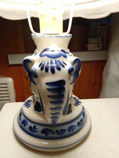 Лот: 25899203. Фото: 1. Фарфоровая лампа. Фарфор, керамика