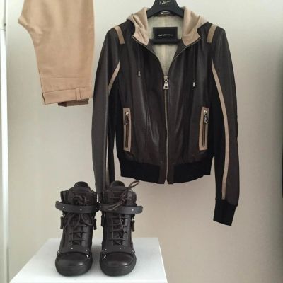 Лот: 7948820. Фото: 1. Куртка кожа+трикотаж+замша с капюшоном... Верхняя одежда