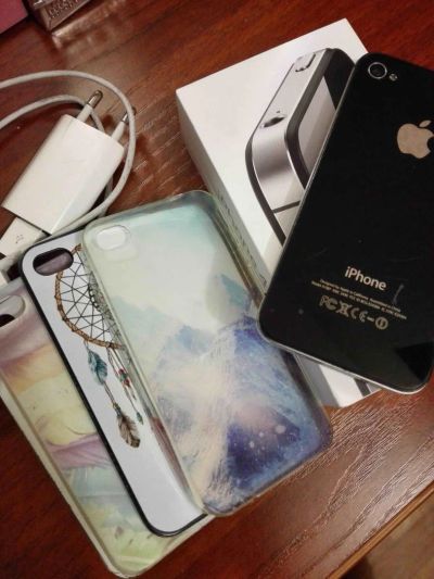 Лот: 8964586. Фото: 1. Iphone 4s 16 gb. Смартфоны