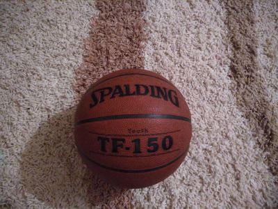 Лот: 14541452. Фото: 1. Мяч баскетбольный spalding. Мячи, ракетки, шайбы, клюшки