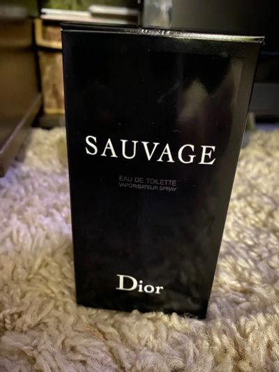 Лот: 20940832. Фото: 1. Туалетная вода Dior Sauvage. Мужская парфюмерия
