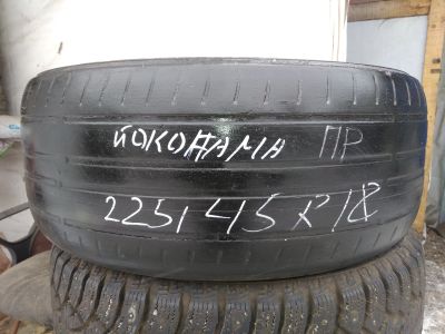 Лот: 15580810. Фото: 1. 225/45 R18 Yokohama Ecos ES300... Шины