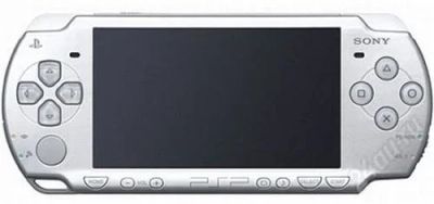 Лот: 2152870. Фото: 1. Продам PSP 2006 (Slim) - белая. Игровые приставки, консоли