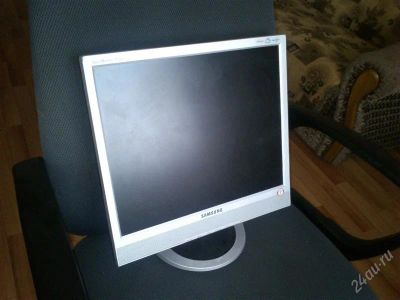 Лот: 2092594. Фото: 1. Монитор Samsung SyncMaster 713BM. ЖК-мониторы