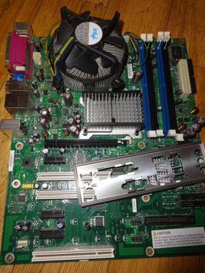 Лот: 10001742. Фото: 1. Мат. плата INTEL DG965RYCK LGA775... Материнские платы