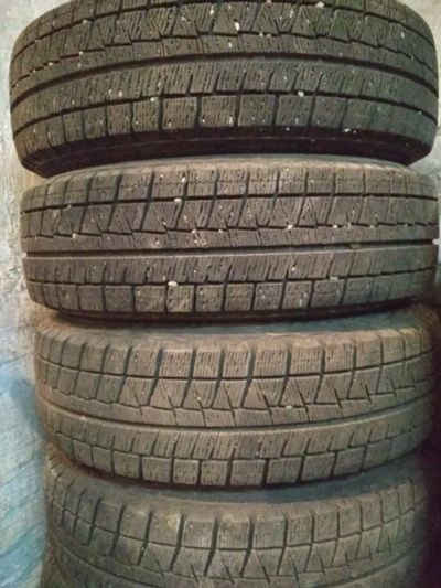 Лот: 12281606. Фото: 1. Зимние шины Bridgestone Revo GZ... Шины на дисках