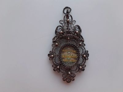 Лот: 15614800. Фото: 1. мощевик Апостол Петр + Гроб Богородицы... Иконы
