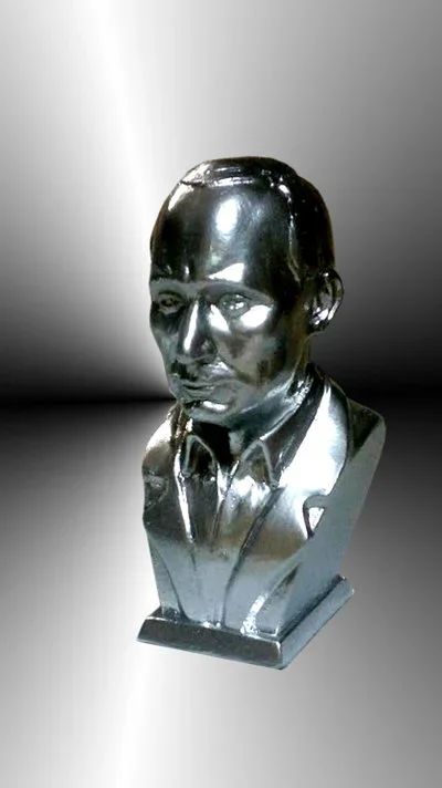 Лот: 12528882. Фото: 1. Бюст президента России Путин В... Фигурки, статуэтки