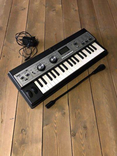 Лот: 15127363. Фото: 1. Синтезатор Korg Microkorg XL... Клавишные