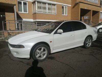 Лот: 19317837. Фото: 1. Mitsubishi galant 1998. Двигатель и элементы двигателя