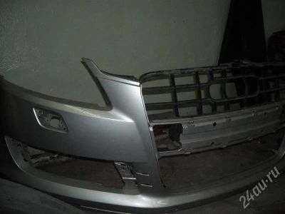 Лот: 547947. Фото: 1. Бампер передний Audi Q7. Кузов