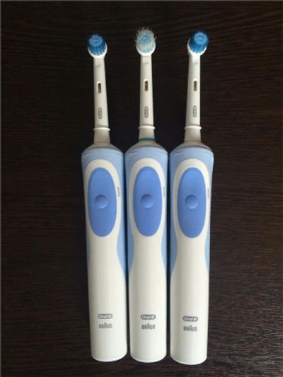 Лот: 8412506. Фото: 1. Зубная щетка электрическая Oral-B. Остальная техника