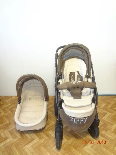 Лот: 4840924. Фото: 1. легендарная tutis zippy 2 в 1. Коляски