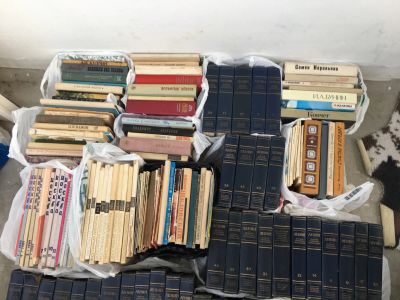 Лот: 11930671. Фото: 1. Более 250 книг. Другое (литература, книги)