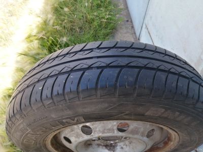 Лот: 16270678. Фото: 1. Barum Brillantis 165/80 R14. Шины