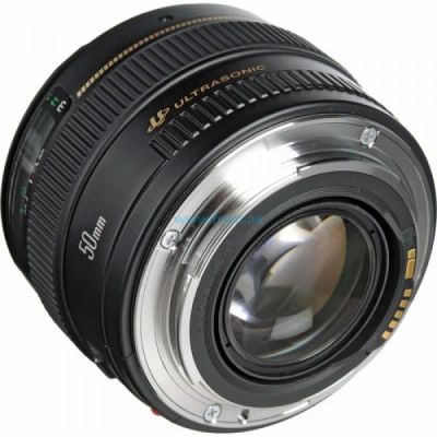 Лот: 5052597. Фото: 1. Продам объектив Canon ef 50mm... Объективы