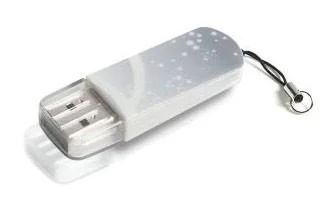 Лот: 4553604. Фото: 1. Флеш-накопитель USB2.0 8Gb Verbatim... USB-флеш карты