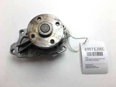 Лот: 20652441. Фото: 1. Помпа Toyota Vista Ardeo 2002... Двигатель и элементы двигателя