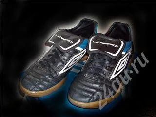Лот: 45040. Фото: 1. Бутсы UMBRO. Красноярск