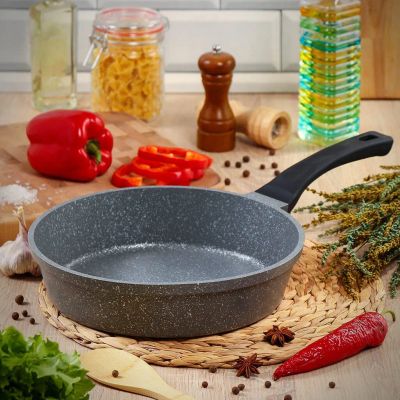 Лот: 24117820. Фото: 1. Сковорода литой алюминий, 28 см... Сковороды и сотейники