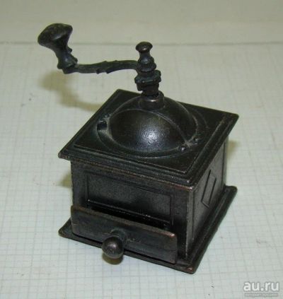 Лот: 15507389. Фото: 1. Точилка винтажная Кофемолка (N172... Другое (коллекционирование, моделизм)