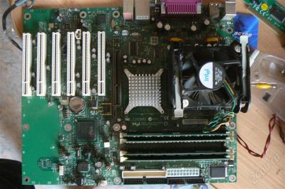 Лот: 1757427. Фото: 1. Материнская плата intel d865 GBF. Материнские платы