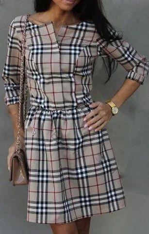 Лот: 7090009. Фото: 1. Платье -китайская копия Burberry... Платья
