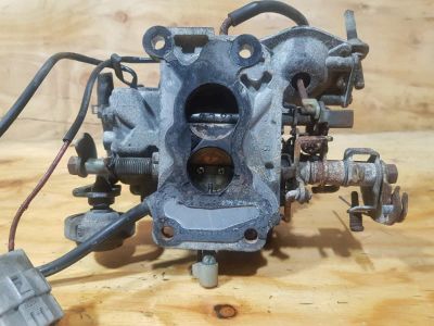 Лот: 18535532. Фото: 1. Карбюратор Mazda Bongo SE88T F8... Двигатель и элементы двигателя