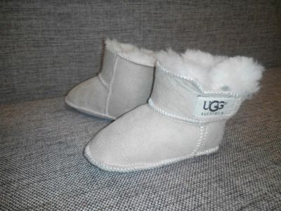 Лот: 7490843. Фото: 1. Угги детские. Валенки, угги, унты