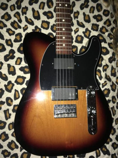Лот: 10647717. Фото: 1. Fender telecaster baritone(обмен... Гитары