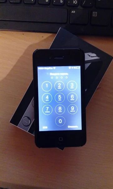 Лот: 6593463. Фото: 1. продам IPHON 4 8g. Смартфоны