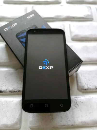 Лот: 11287900. Фото: 1. 5" Смартфон DEXP Ixion ES650 Omega... Смартфоны