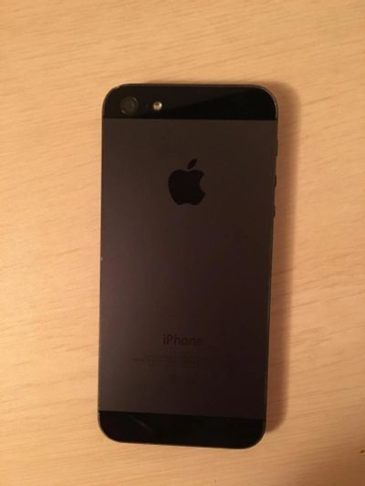 Лот: 7016693. Фото: 1. iPhone 5. Смартфоны