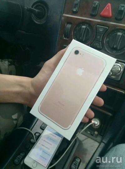 Лот: 9810848. Фото: 1. IPhone 7. Смартфоны