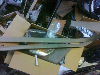 Лот: 2572758. Фото: 1. toyota mark2 100 накладки порогов. Другое (автозапчасти)