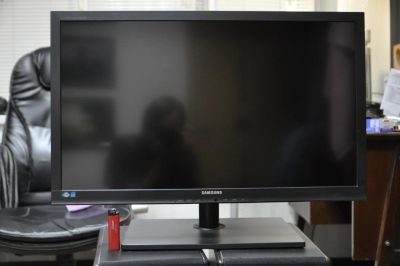 Лот: 4663633. Фото: 1. Samsung ls27a650d. ЖК-мониторы