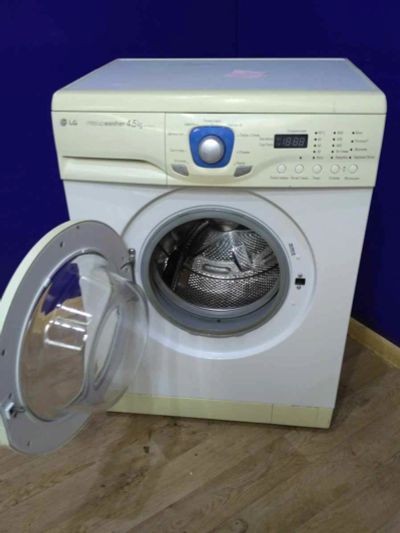 Лот: 11177893. Фото: 1. Стиральная машина LG WD 80222... Стиральные машины