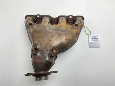 Лот: 25352332. Фото: 1. Коллектор выпускной Mitsubishi... Двигатель и элементы двигателя